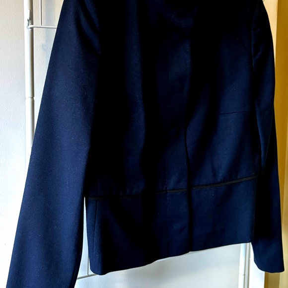 Ladies Hugo Boss Blazer - Picture 3 of 11